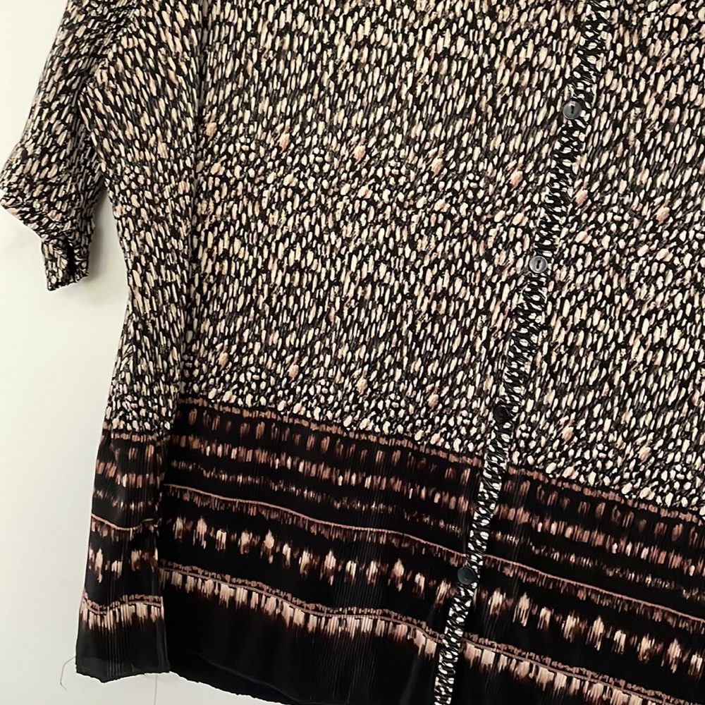 TOP (button down) 5X - Picture 2 of 2